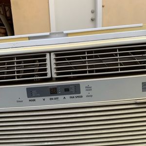 Aircon in great condition moving out must go.